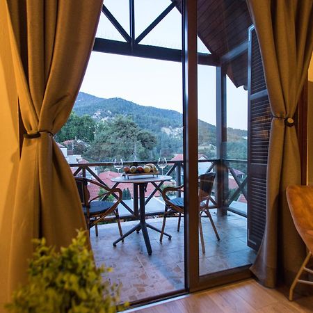Cozy Mountain Apartment In Πλάτρες Εξωτερικό φωτογραφία